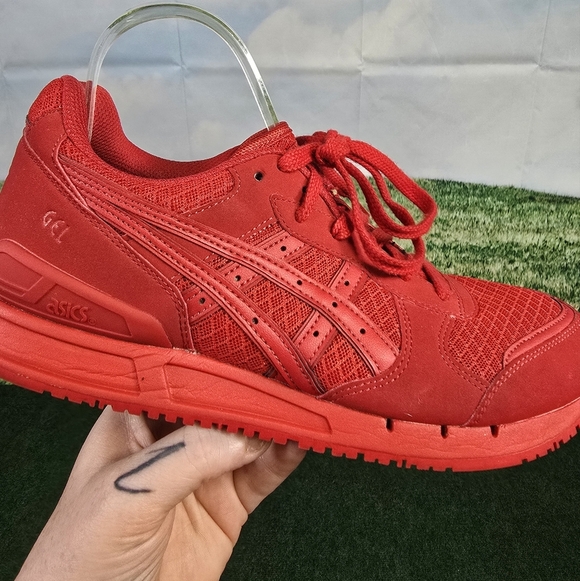 ASICS | Gel Lyte Classic Red On Red Mens Sneakers -Size 8 - Picture 5 of 16